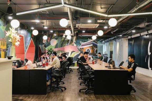 Toong Oxygen design-oriented workspace at The Vista